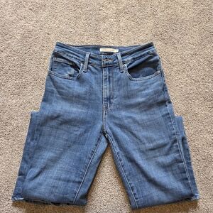 Levi's High Rise Bootcut Jeans- Women's 27